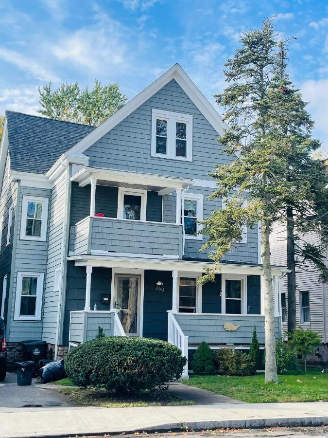 Delightful 2Br Apartment With Balcony - 15 Min From Mohegan Sun- Foxwoods Casinos & Mystic New London Exterior foto