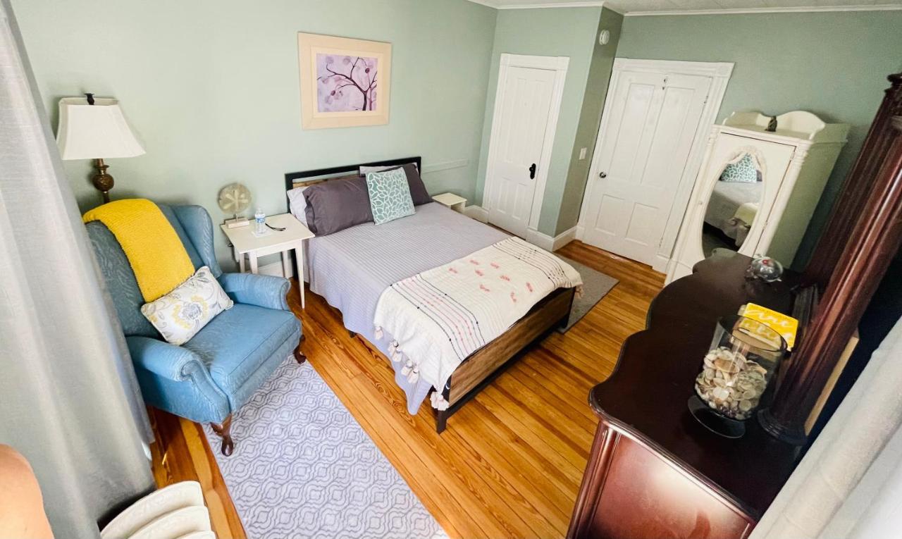 Delightful 2Br Apartment With Balcony - 15 Min From Mohegan Sun- Foxwoods Casinos & Mystic New London Exterior foto