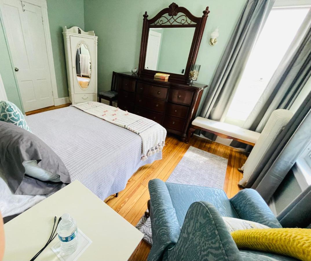 Delightful 2Br Apartment With Balcony - 15 Min From Mohegan Sun- Foxwoods Casinos & Mystic New London Exterior foto