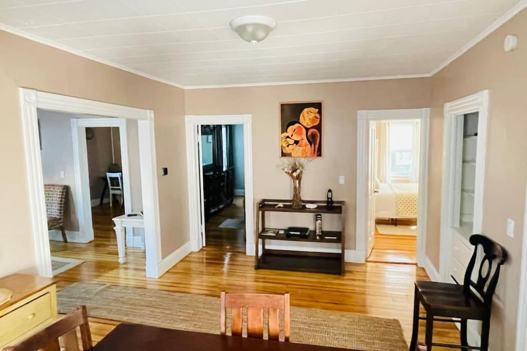 Delightful 2Br Apartment With Balcony - 15 Min From Mohegan Sun- Foxwoods Casinos & Mystic New London Exterior foto